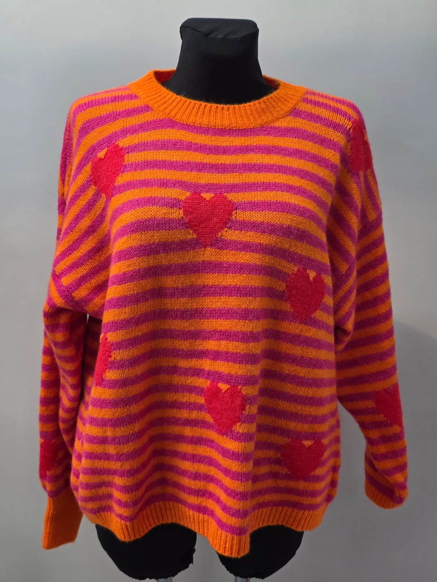 Herzpullover in vielen Farbkombinationen